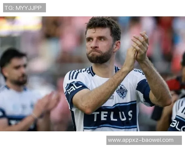 穆勒分享蓄胡经历：理发后意外满意决定保留新形象